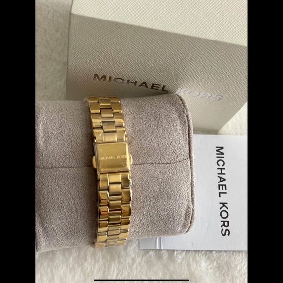 ❤️Flash SALE❤️✨🆕✨Brand New Michael Kors Lake Women’s Watch/MK3949 - Picture 2 of 5